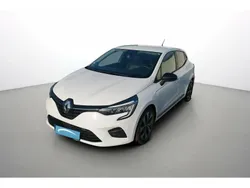 Blanc Utilisé 2023 Renault Clio V Evolution Citadine | 14 990 € (Prix juste)