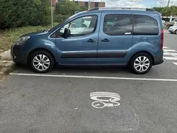 Utilisé 2009 Citroën Berlingo XTR Monospace | 4 500 € (Prix assez cher)
