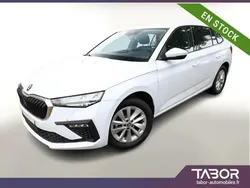 Blanc Nouvelle 2025 Skoda Scala Citadine | 23 887 € (Prix juste)