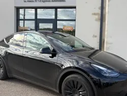 Utilisé 2024 Tesla Model Y Standard Range SUV | 30 990 €