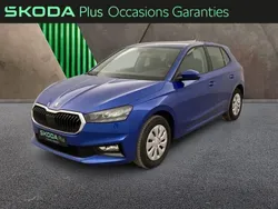 Bleu racing métallisé Utilisé 2024 Skoda Fabia Active Berline | 15 990 € (Prix juste)