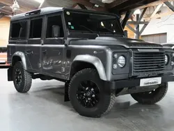 Gris Utilisé 2011 Land Rover Defender S SUV | 37 800 € (Prix assez cher)