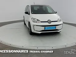 Blanc Utilisé 2023 VW e-up! Style Citadine | 22 500 €
