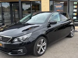 Noir Utilisé 2018 Peugeot 308 Allure Berline | 14 990 € (Prix cher)