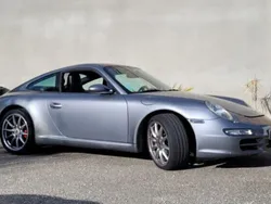 Gris Utilisé 2004 Porsche 911 Carrera Coupé | 49 000 € (Prix assez cher)