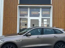 Utilisé 2017 Jaguar F-Pace R-Sport SUV | 21 480 € (Prix juste)