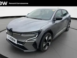 Gris Utilisé 2023 Renault Mégane Equilibre Berline | 23 290 € (Prix juste)