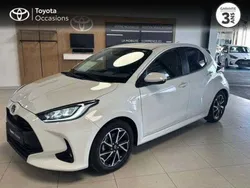 Utilisé 2021 Toyota Yaris Hybrid Design Berline | 19 990 € (Prix juste)