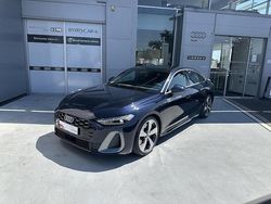 Bleu firmament métallisé Utilisé 2025 Audi A5 Design Coupé | 80 866 €