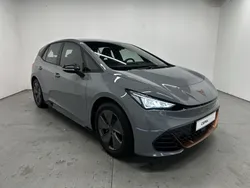 Gris Utilisé 2024 Cupra Born Citadine | 28 990 € (Prix juste)