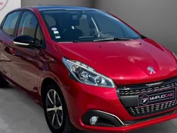 Utilisé 2017 Peugeot 208 Active Citadine | 7 990 € (Prix juste)
