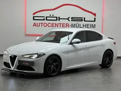Utilisé 2016 Alfa Romeo Giulia Berline | 20 950 € (Prix cher)