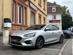 Gris Utilisé 2020 Ford Focus ST-Line Berline | 13 490 € (Prix juste)