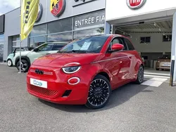 Rouge Utilisé 2024 Fiat 500e La Prima Berline | 28 990 €