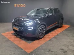 Noir Utilisé 2024 Fiat 600 La Prima SUV | 21 490 € (Prix juste)