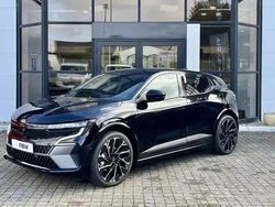 Noir etoile Occasion 2025 Renault Mégane Berline | 35 990 €