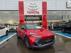 Utilisé 2024 Toyota C-HR SUV | 33 490 € (Prix juste)
