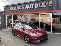 Rouge Utilisé 2019 Ford Focus ST-Line Berline | 12 490 € (Prix juste)
