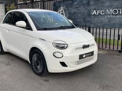 Blanc Utilisé 2022 Fiat 500e Berline | 17 990 € (Prix juste)