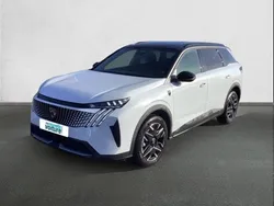 Blanc Utilisé 2024 Peugeot 5008 GTi Monospace | 38 490 €