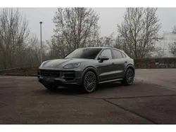 Noir Utilisé 2024 Porsche Cayenne SUV | 97 435 € (Super prix)