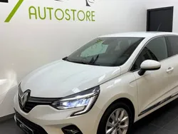 Utilisé 2019 Renault Clio IV Intens Citadine | 13 790 € (Prix juste)