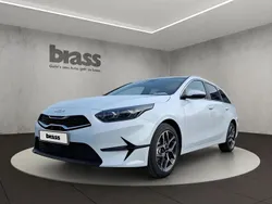 Blanc Nouvelle 2025 Kia Ceed Sportswagon 4 Break | 27 890 € (Prix juste)