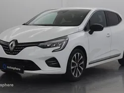 Blanc Utilisé 2023 Renault Clio V Techno Berline | 19 899 € (Prix juste)