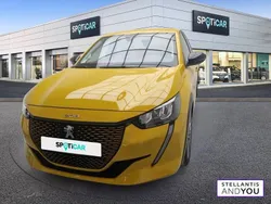 Utilisé 2022 Peugeot e-208 Allure Citadine | 16 790 € (Prix juste)