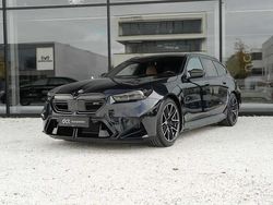Noir Nouvelle 2025 BMW M5 Sport Line Break | 168 900 € (Prix assez cher)