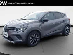 Gris Utilisé 2023 Renault Captur Evolution SUV | 17 350 € (Prix juste)
