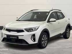 Blanc Utilisé 2022 Kia Stonic Active SUV | 15 499 € (Prix juste)