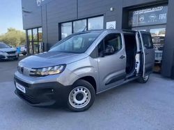 Gris clair Nouvelle 2025 Peugeot Partner S Van | 31 788 €