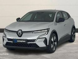 Gris Utilisé 2022 Renault Mégane Equilibre SUV | 20 499 € (Prix juste)