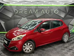 Rouge Utilisé 2016 Peugeot 208 Style Citadine | 7 990 € (Prix juste)