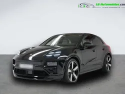 Utilisé 2025 Porsche Macan Turbo SUV | 150 600 €