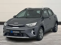 Gris Utilisé 2021 Kia Stonic Active SUV | 17 490 € (Prix juste)