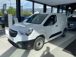 Blanc Utilisé 2023 Opel Combo S Monospace | 17 990 €