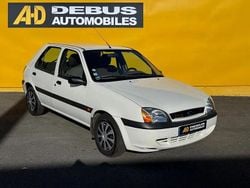 Blanc Occasion 2000 Ford Fiesta Ambiente Berline | 3 500 €