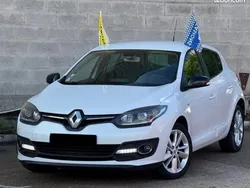 Blanc Utilisé 2015 Renault Mégane III LIMITED Berline | 5 990 € (Super prix)
