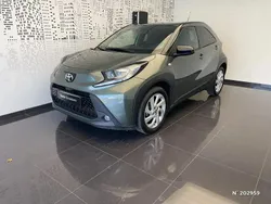 Beige Utilisé 2023 Toyota Aygo Design Citadine | 15 490 € (Prix juste)