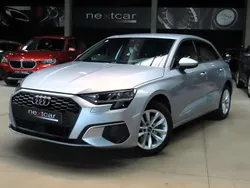 Argent Utilisé 2021 Audi A3 Sportback Advanced Berline | 22 290 € (Prix juste)