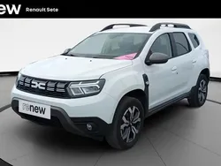 Blanc Utilisé 2023 Dacia Duster Journey SUV | 20 190 € (Prix juste)