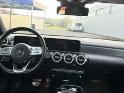 Utilisé 2019 Mercedes CLA200 Shooting Brake AMG line Break | 24 500 € (Prix juste)