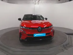 Utilisé 2023 Renault Mégane Iconic Berline | 26 490 € (Bon prix)
