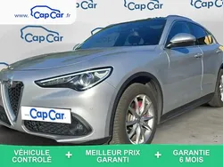 Utilisé 2017 Alfa Romeo Stelvio Super SUV | 20 690 € (Bon prix)