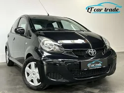Noir Utilisé 2010 Toyota Aygo Cool Citadine | 3 950 € (Bon prix)