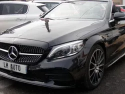 Noir Utilisé 2019 Mercedes C220 AMG line Cabriolet | 34 990 € (Prix juste)