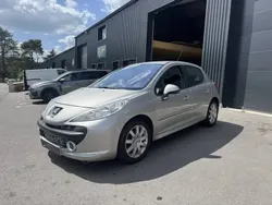 Gris Utilisé 2007 Peugeot 207 Berline | 5 990 € (Prix juste)