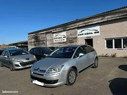 Gris Utilisé 2006 Citroën C4 Exclusive Berline | 3 999 € (Prix assez cher)